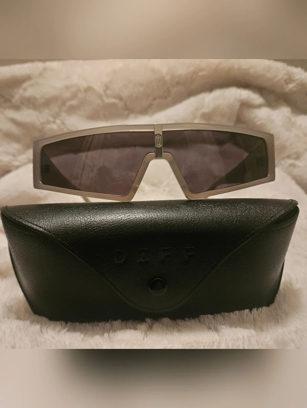 DIFF Shield Sunglasses in Silver & Black